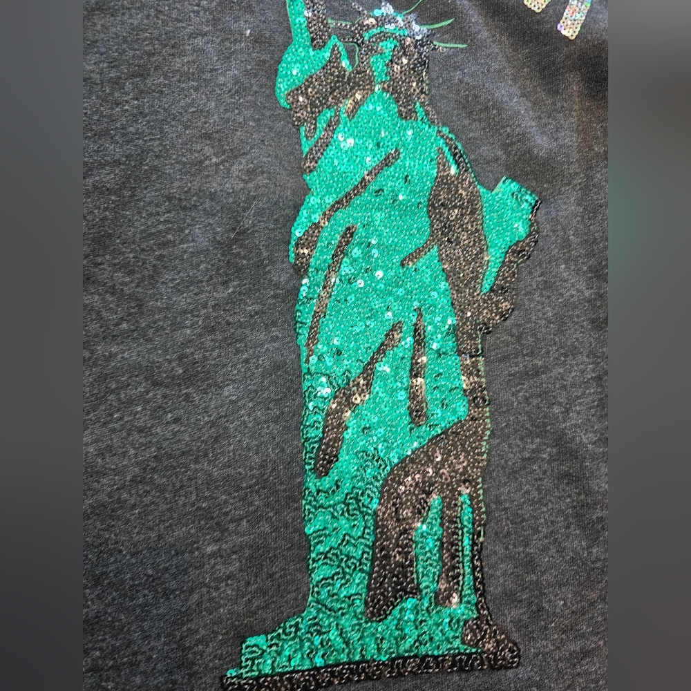 Rare PINK Victoria’s Secret New York Statue of Liberty Sequin Full Zip L Hoodie - Picture 2 of 6